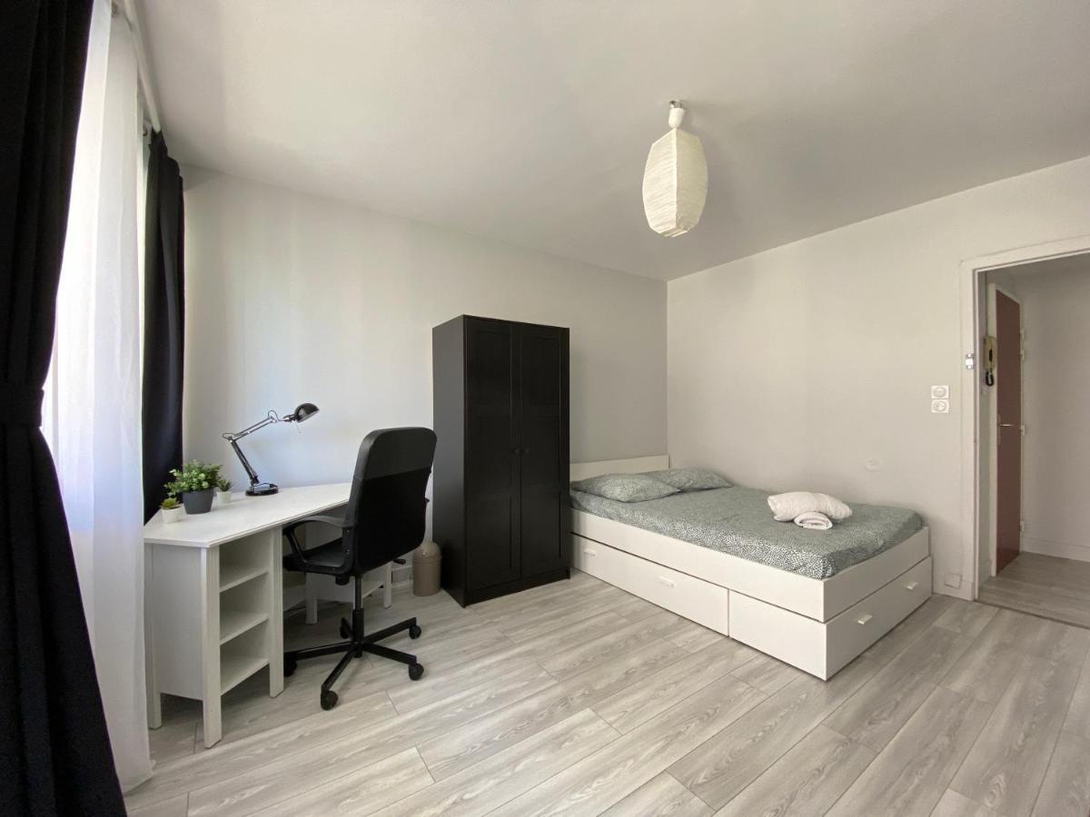 Apartment Cosy, Spacieux Avec 3 Et Espaces De Travail - Pres Bas Clermont-Ferrand