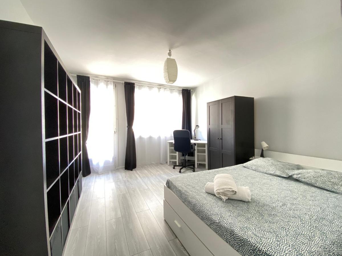 Cosy, Spacieux Avec 3 Et Espaces De Travail - Pres Bas Apartment Clermont-Ferrand